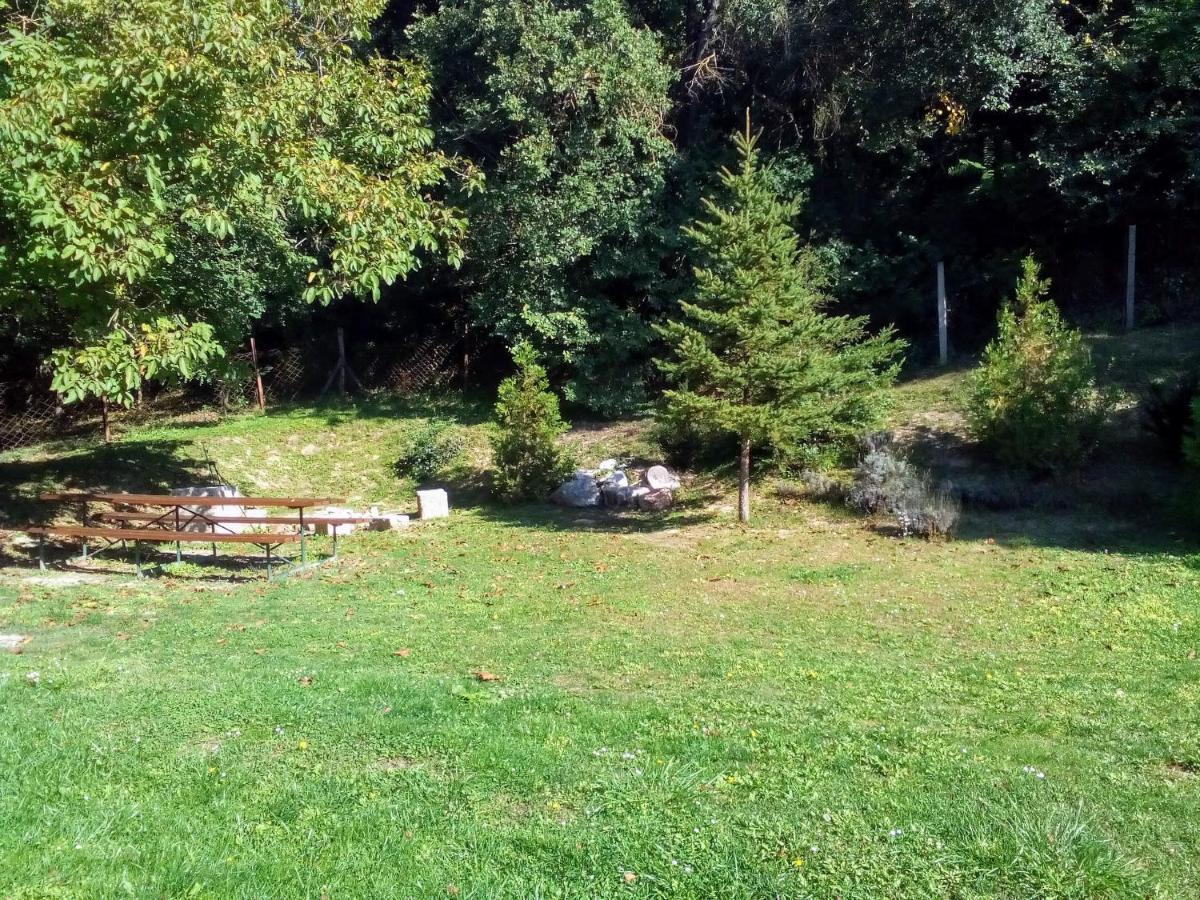 Gerecse Vendeghaz Otel Sutto Dış mekan fotoğraf