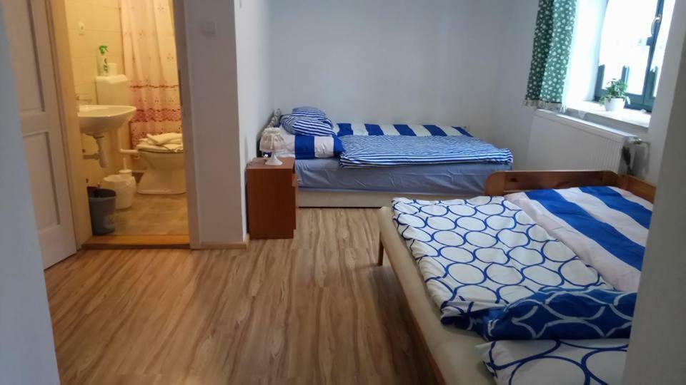 Gerecse Vendeghaz Otel Sutto Dış mekan fotoğraf